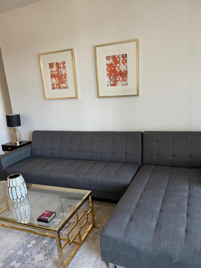 Villa Marina - Modern & Immaculate, Spacious, Gated Condo With Fireplace Pool, Gym, 2 Master Bedrooms Los Angeles Kültér fotó