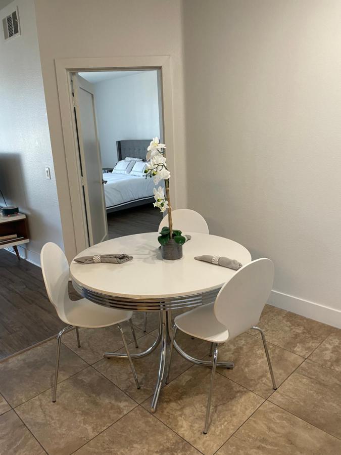 Villa Marina - Modern & Immaculate, Spacious, Gated Condo With Fireplace Pool, Gym, 2 Master Bedrooms Los Angeles Kültér fotó